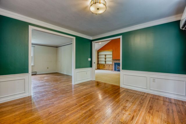 11 Brek Drive, Merrimack, NH 03054