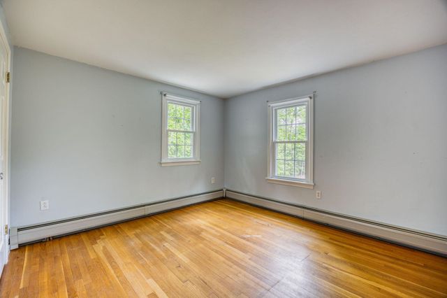 11 Brek Drive, Merrimack, NH 03054