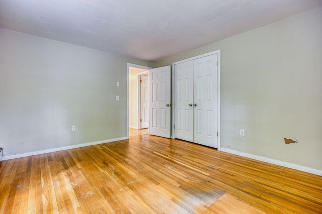 11 Brek Drive, Merrimack, NH 03054