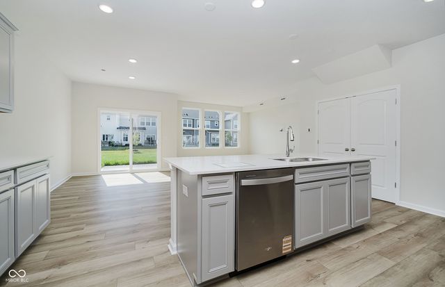 692 Garrow Drive, Westfield, IN 46074