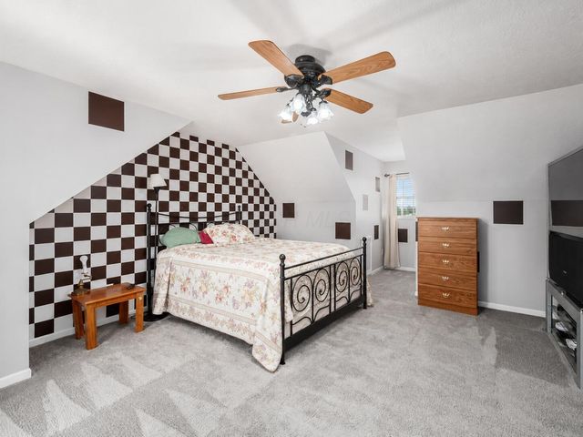 9736 Kilbourne Road, Sunbury, OH 43074