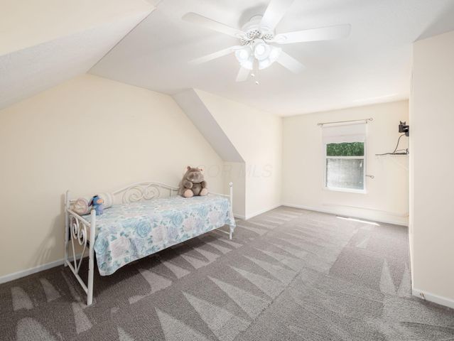 9736 Kilbourne Road, Sunbury, OH 43074