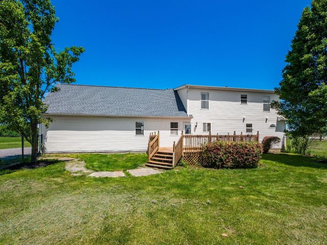 9736 Kilbourne Road, Sunbury, OH 43074