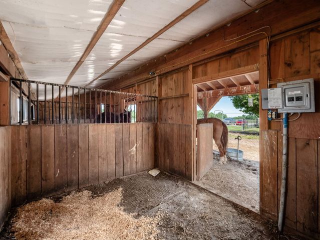 9736 Kilbourne Road, Sunbury, OH 43074