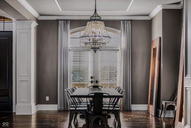 1023 Westview Point Drive, Columbus, IN 47201