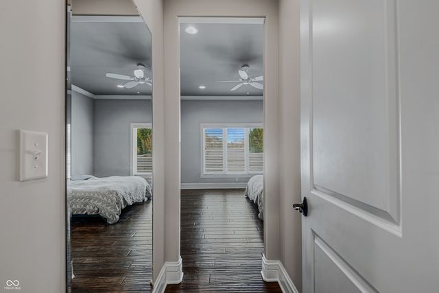 1023 Westview Point Drive, Columbus, IN 47201