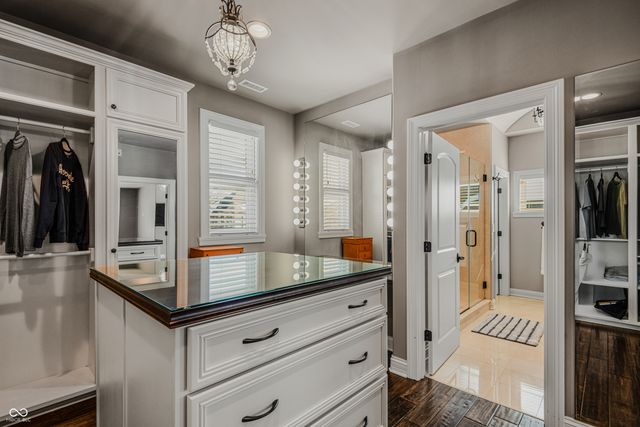 1023 Westview Point Drive, Columbus, IN 47201