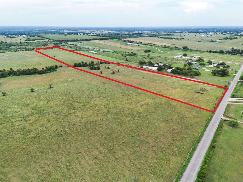 5211 Chadwick Hogan Road, Chappell Hill, TX 77426
