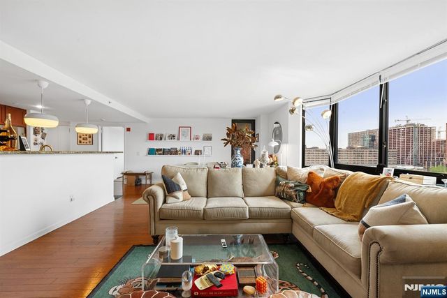700 Grove Street 11E, Jersey City, NJ 07310