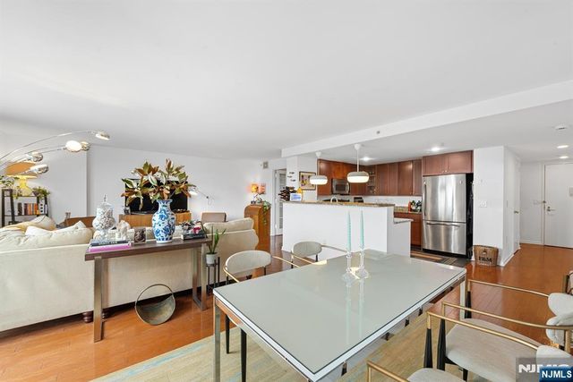 700 Grove Street 11E, Jersey City, NJ 07310