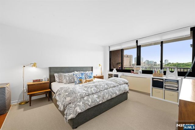 700 Grove Street 11E, Jersey City, NJ 07310