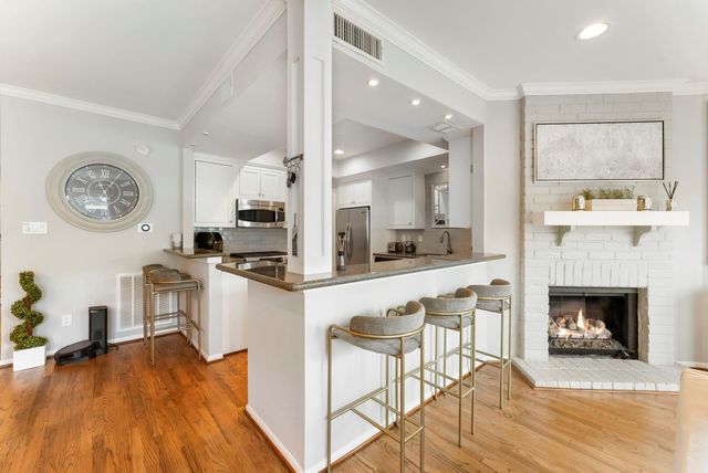 1260 Fountain View Drive 171, Houston, TX 77057