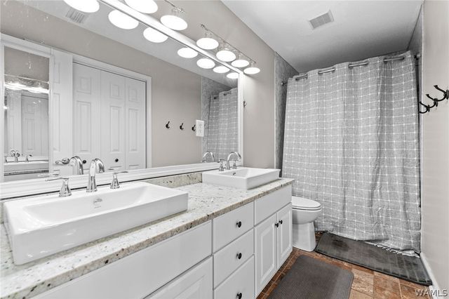 1828 Inverness, Tuscaloosa, AL 35405