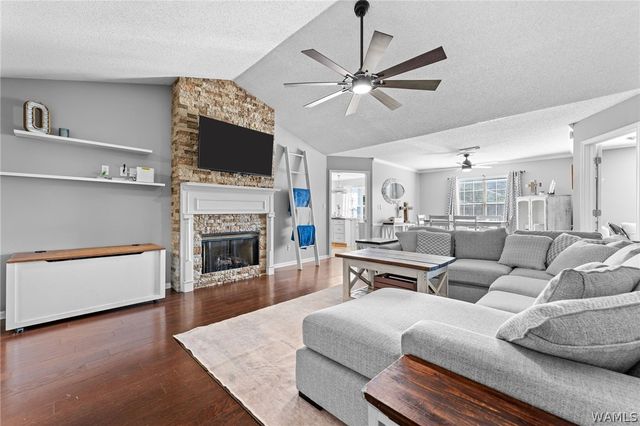 1828 Inverness, Tuscaloosa, AL 35405