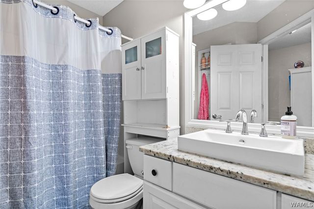 1828 Inverness, Tuscaloosa, AL 35405