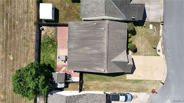 1828 Inverness, Tuscaloosa, AL 35405