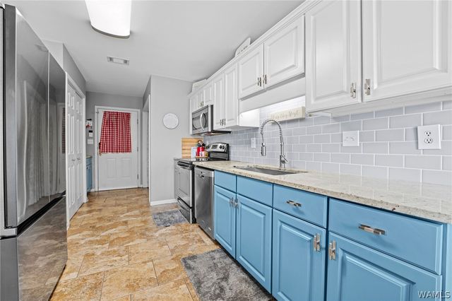 1828 Inverness, Tuscaloosa, AL 35405