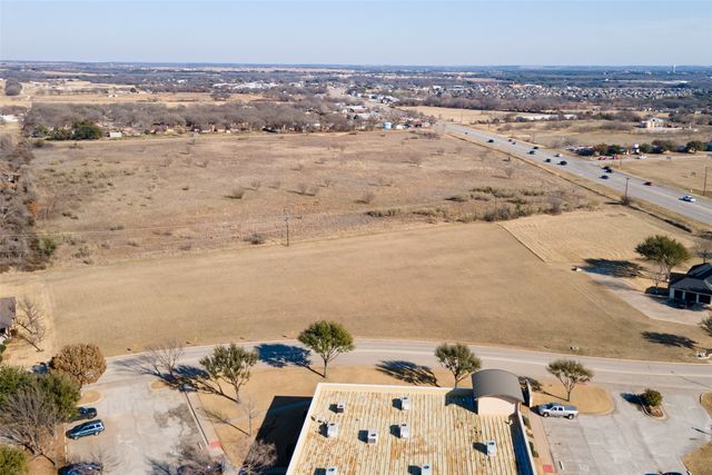 2601 James Road 3&4, Granbury, TX 76049