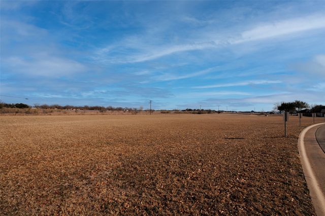 2601 James Road 3&4, Granbury, TX 76049