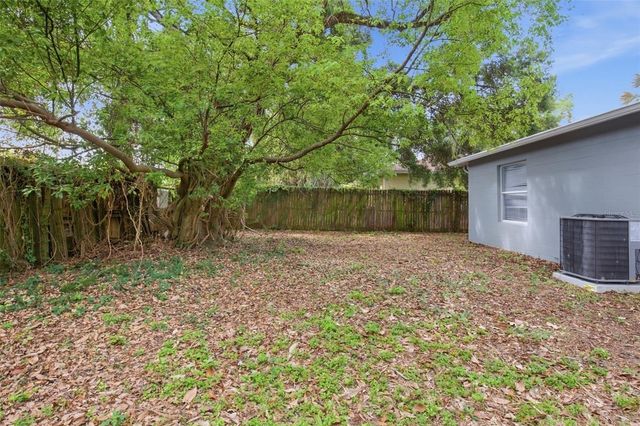 8309 N 12TH STREET, Tampa, FL 33604