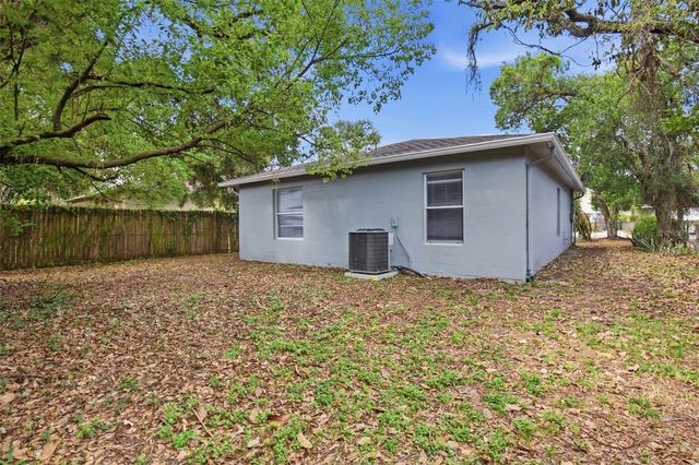 8309 N 12TH STREET, Tampa, FL 33604