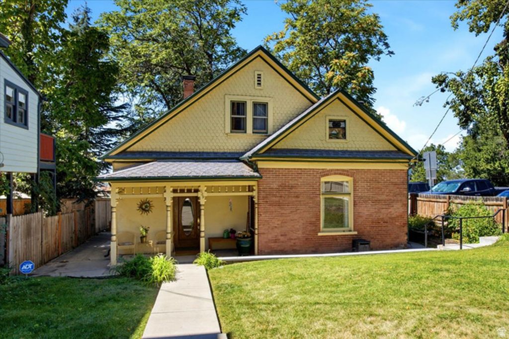329 N ALMOND, Salt Lake City, UT 84103 — photo 4