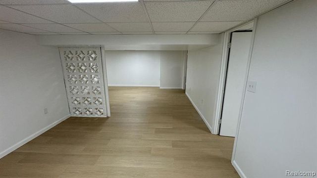 254 Redwood Drive, Troy, MI 48083