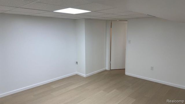 254 Redwood Drive, Troy, MI 48083