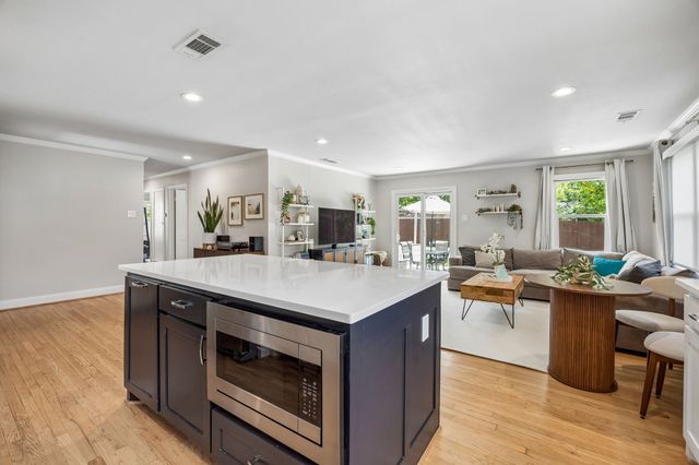 11328 Flamingo Lane, Dallas, TX 75218