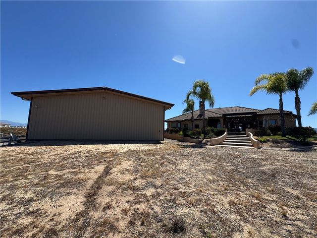 32032 La Serena, Temecula, CA 92591