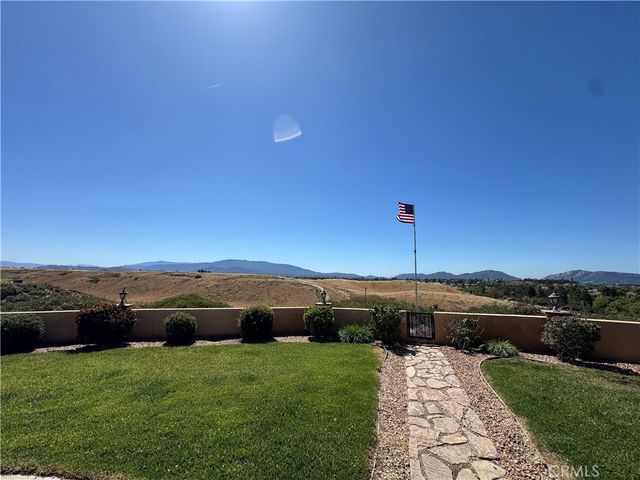 32032 La Serena, Temecula, CA 92591