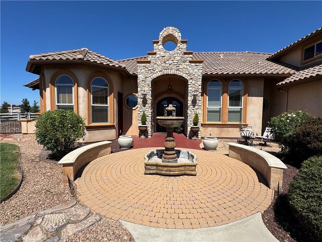 32032 La Serena, Temecula, CA 92591