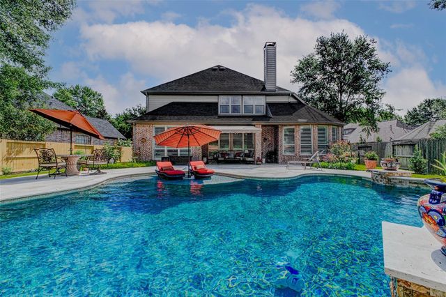 107 Cherry Bark Place, Montgomery, TX 77316