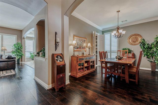 107 Cherry Bark Place, Montgomery, TX 77316