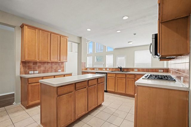 4808 Winterview Drive, Mansfield, TX 76063