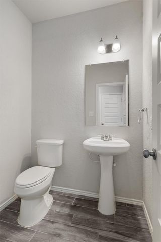 222 Jaycen LN, New Braunfels, TX 78130