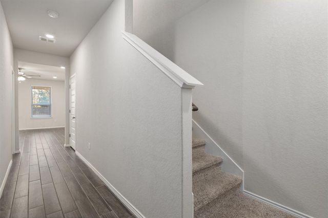 222 Jaycen LN, New Braunfels, TX 78130