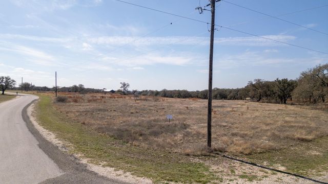 100 S Waterbuck WAY, Lampasas, TX 76550