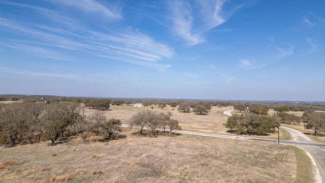 100 S Waterbuck WAY, Lampasas, TX 76550