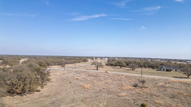 100 S Waterbuck WAY, Lampasas, TX 76550