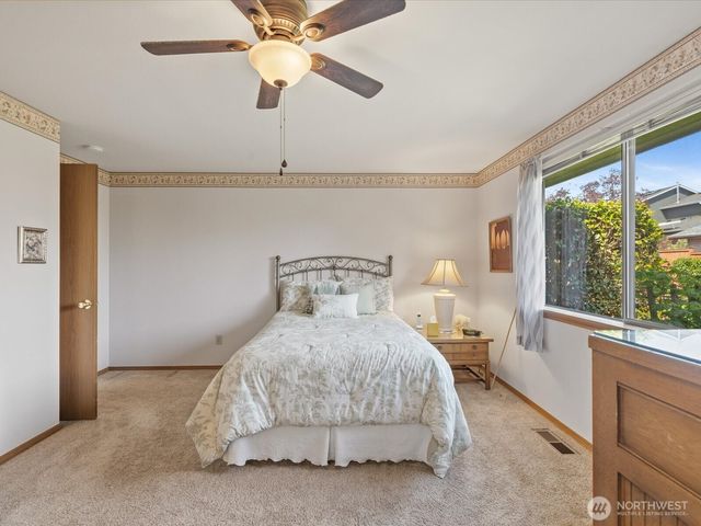 11423 29th Place NE, Lake Stevens, WA 98258