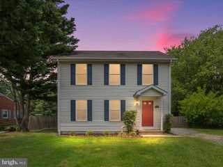 2707 COX NECK RD, Chester, MD 21619