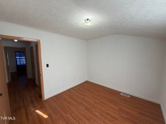 1602 Aaron Way, Kingsport, TN 37664