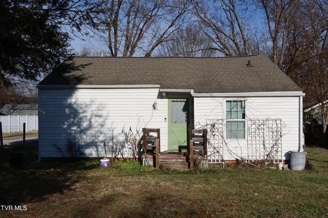 1602 Aaron Way, Kingsport, TN 37664