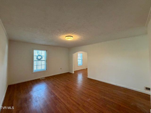 1602 Aaron Way, Kingsport, TN 37664