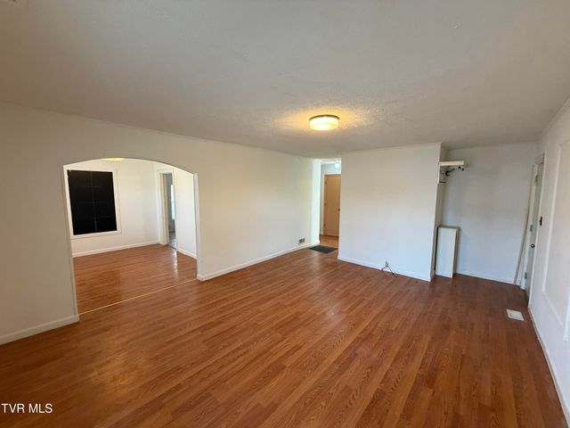 1602 Aaron Way, Kingsport, TN 37664