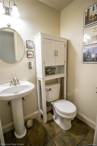 9039 Riverview Court, Montrose Charter Township, MI 48433