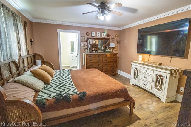 9039 Riverview Court, Montrose Charter Township, MI 48433