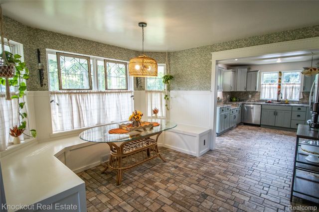 9039 Riverview Court, Montrose Charter Township, MI 48433