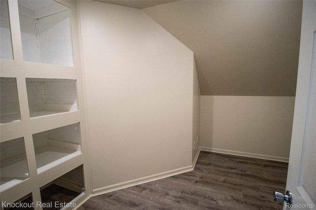 9039 Riverview Court, Montrose Charter Township, MI 48433